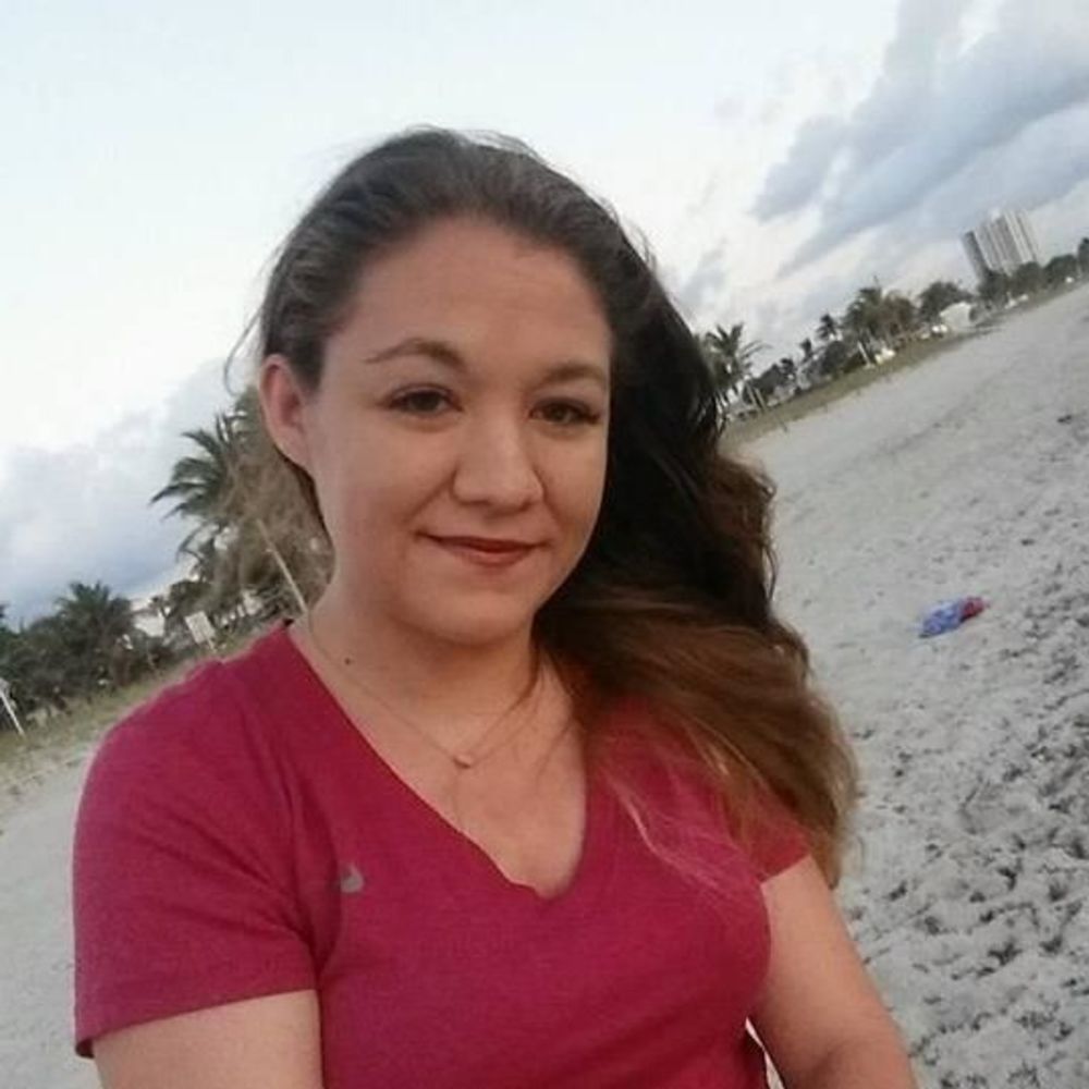 Meet your Posher, Carly